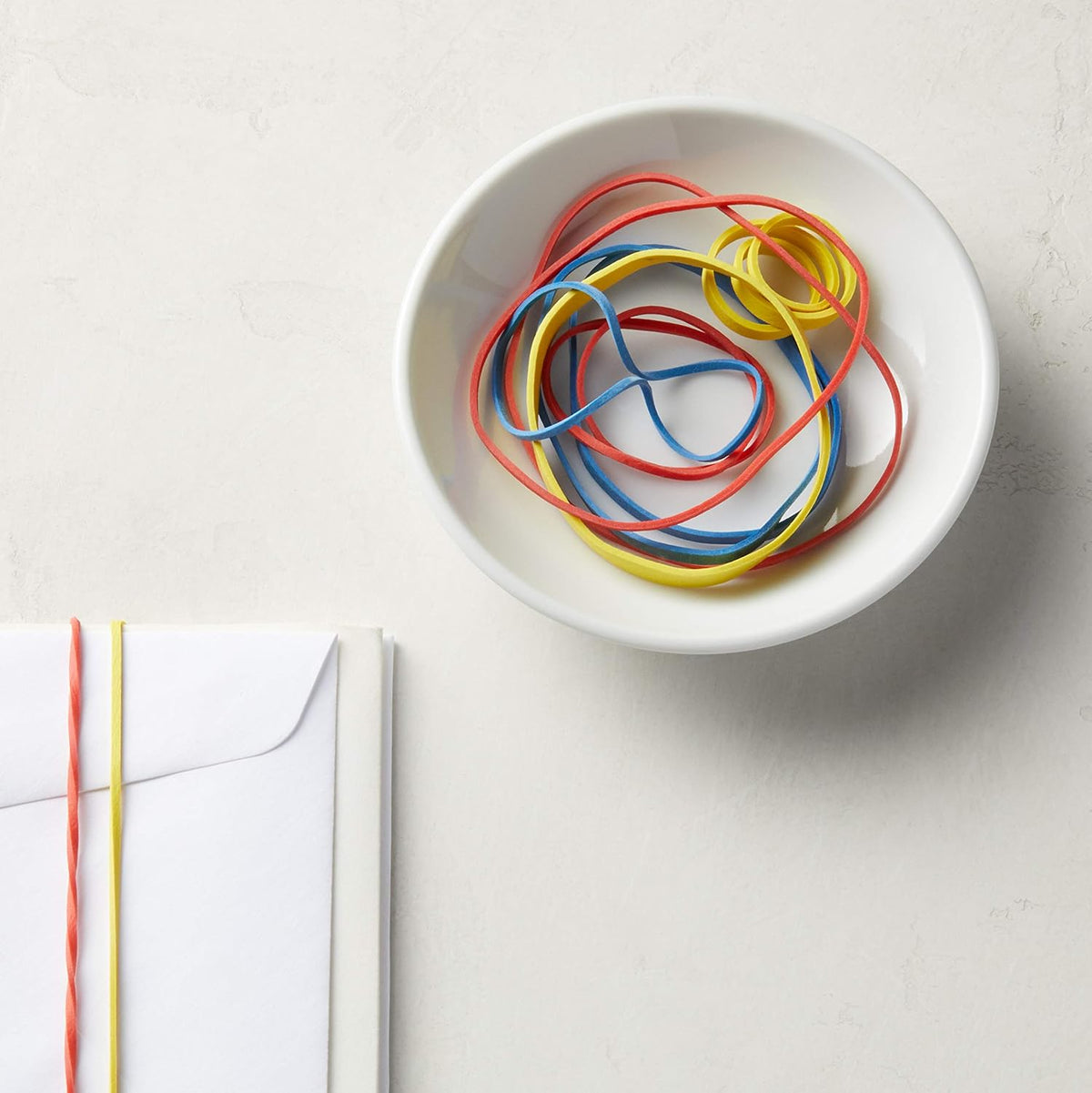 Amazon Basics Assorted Size and Color Rubber Bands, Strong Elastic Stretch